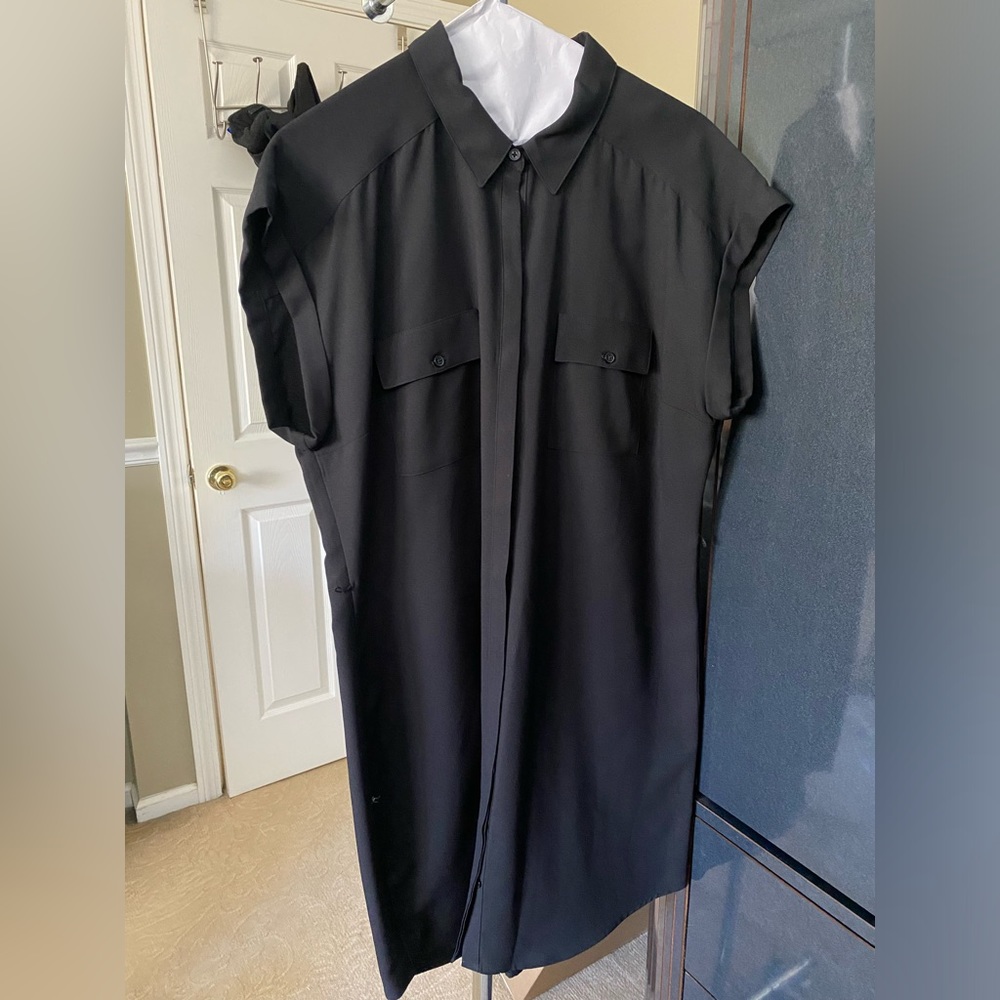 Blouse - Picture 2 of 3